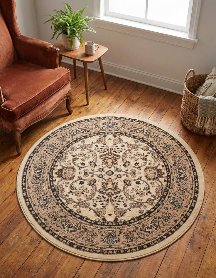 Detail image of 5' 3 x 5' 3 Yasmin Round Rug