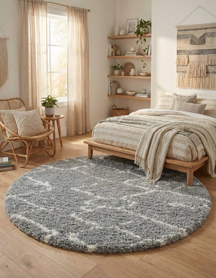 Detail image of 8' x 8' Infinity Shag Round Rug