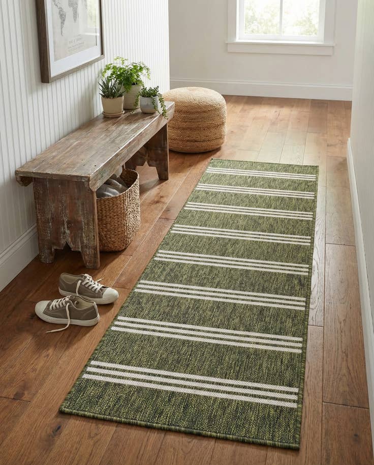 Detail image of 2' x 6' Easy-Clean Jill Zarin Anguilla Indoor / Outdoor Runner Rug