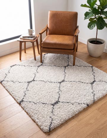 Ivory Moroccan Shag Square Rug