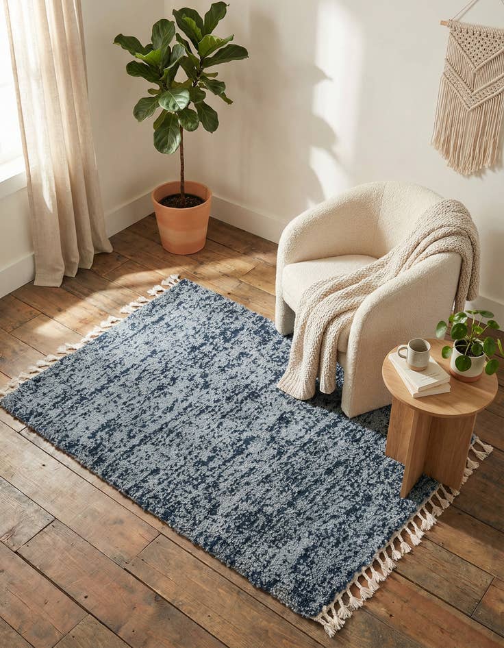 Detail image of 4' x 6' Lagom Shag Rug