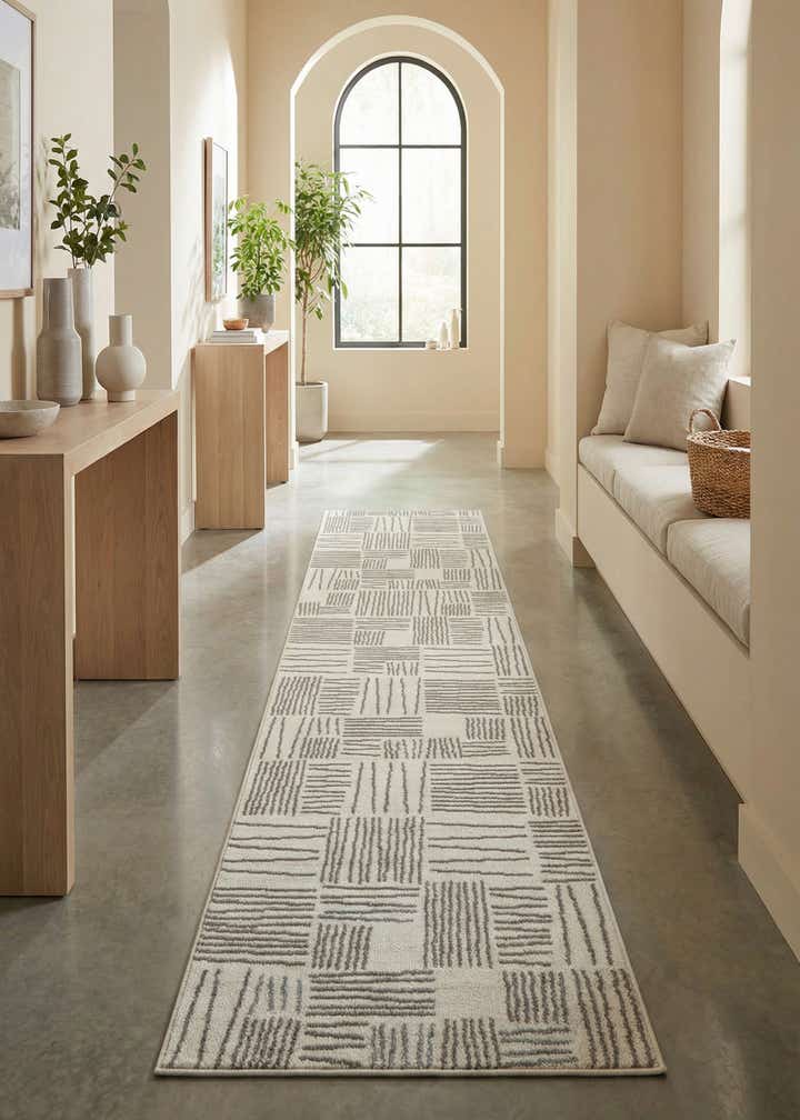2' 7 x 12' Hanahan Runner Rug