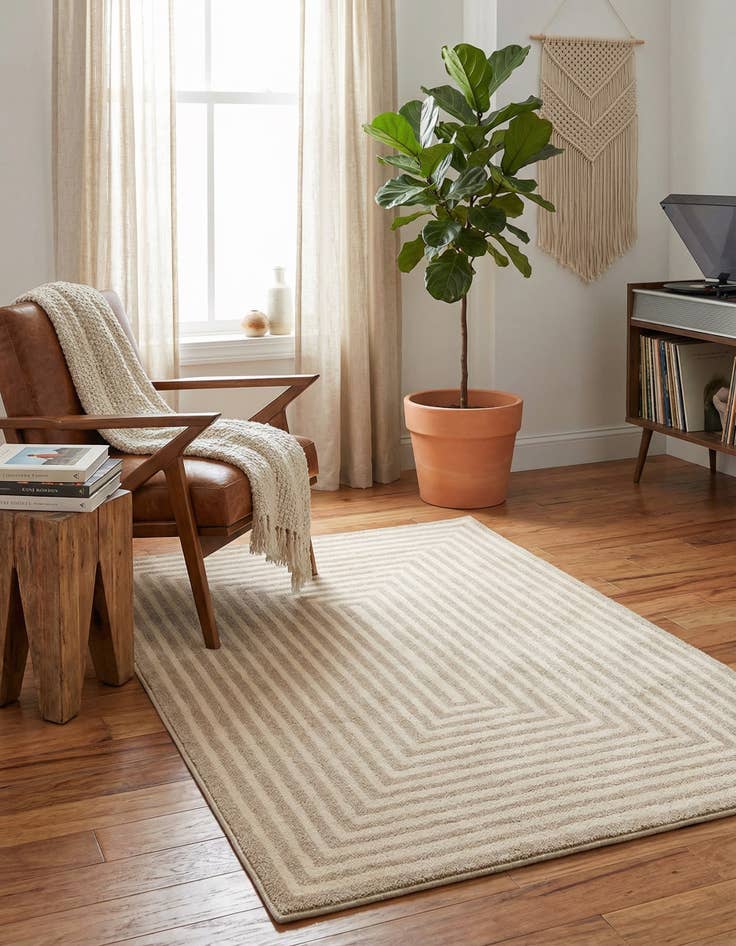 Detail image of 4' x 6' Contour Rug