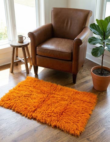 2' x 3' 8 Hand Knotted Moroccan Wool Rug