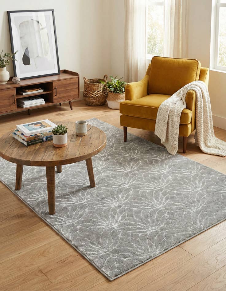 Detail image of 4' x 6' Marilyn Monroe&trade; Glam Dahlia Rug