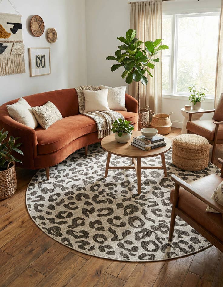 Detail image of 7' 10 x 7' 10 Washable Safari Indoor / Outdoor Round Rug