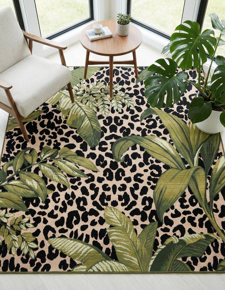 Detail image of 5' 3 x 5' 3 Washable Botanical Indoor / Outdoor Square Rug