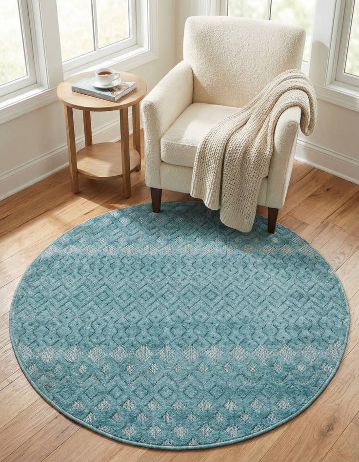 Detail image of 4' x 4'  Washable Trellis Textured Indoor / Outdoor Round Rug