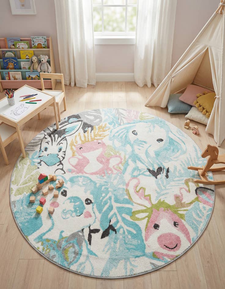 Detail image of 6' x 6' Animals Whimsy Kids Round Rug