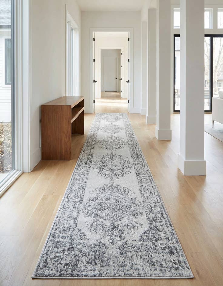 Detail image of 2' 7 x 14' Oxford Runner Rug