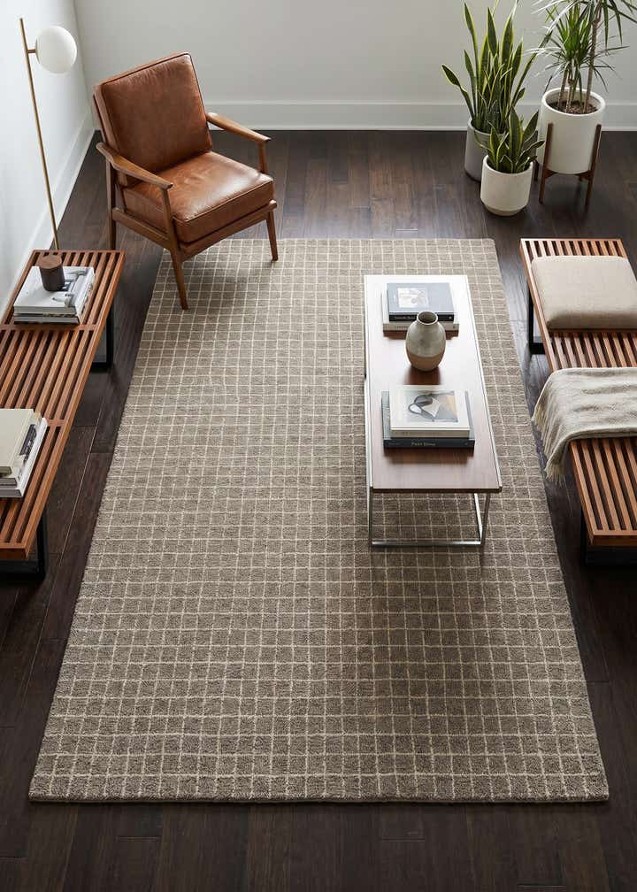 5' 1 x 8' Heritage Line Wool Rug