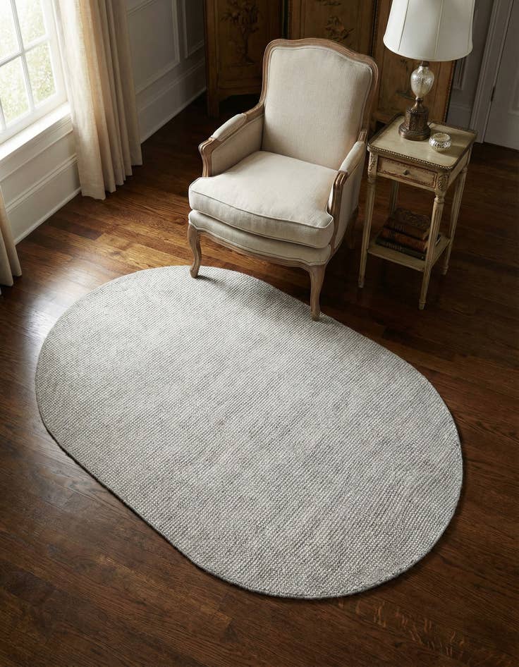 Detail image of 3' 1 x 5' 1  Hand Woven Jill Zarin English Manor Wool Oval Rug