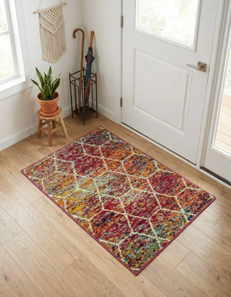 Detail image of 2' x 3' Lattice Frieze Rug