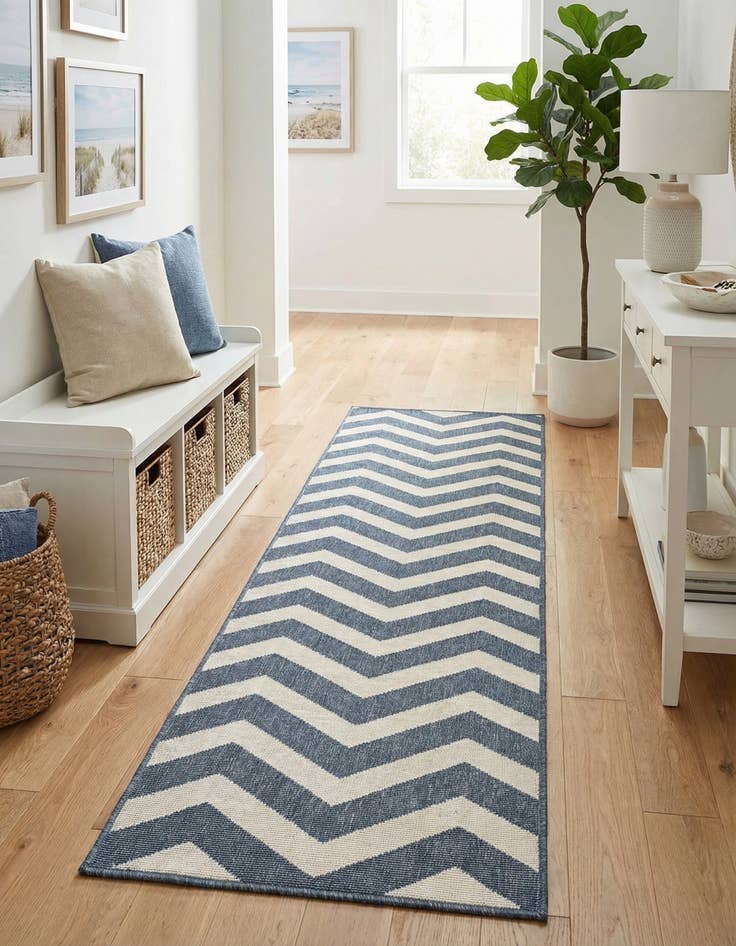 Detail image of 2' x 8' Washable Coastal Indoor / Outdoor Runner Rug