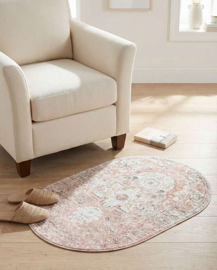 2' x 3' Madeline Vintage Oval Rug