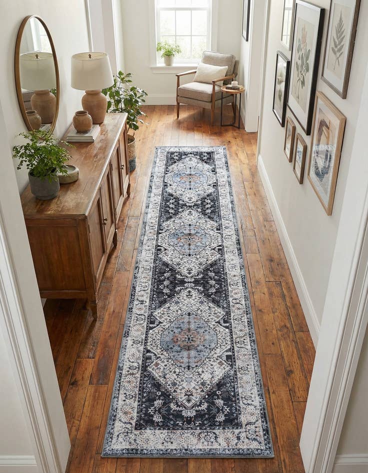 Detail image of 2' 7 x 12' Yara Runner Rug