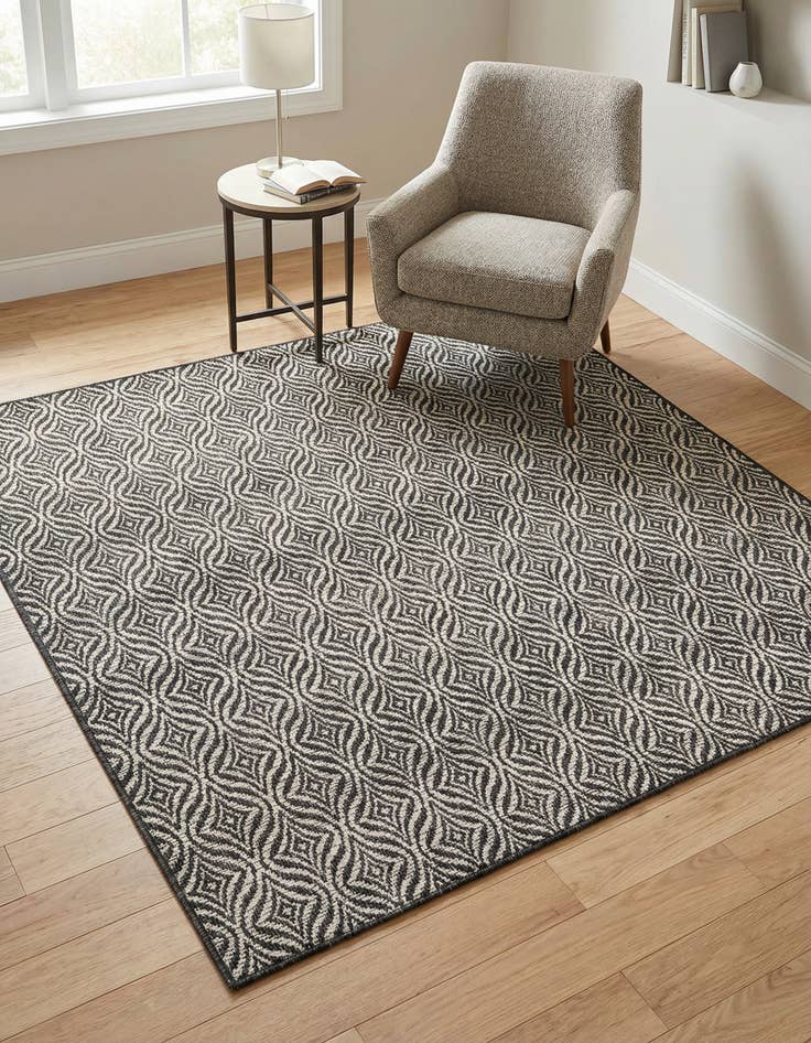 Detail image of 5' 3 x 5' 3  Washable Trellis Indoor / Outdoor Square Rug