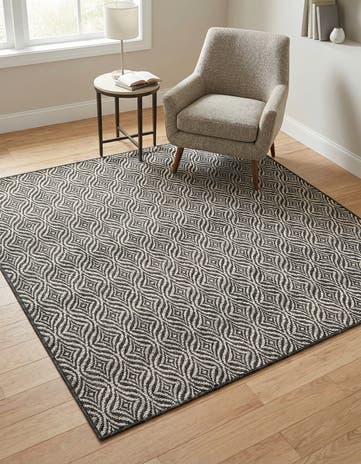 Charcoal Easy-Clean Lattice Indoor / Outdoor Square Rug