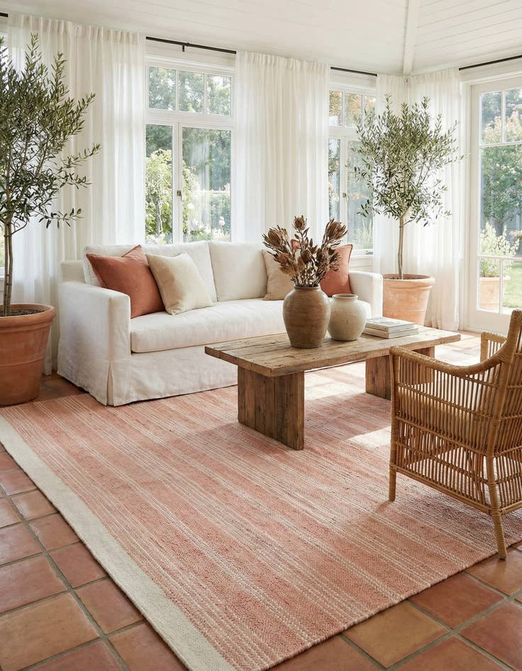 Detail image of 9' x 12'  Hand Woven Lariat Rug