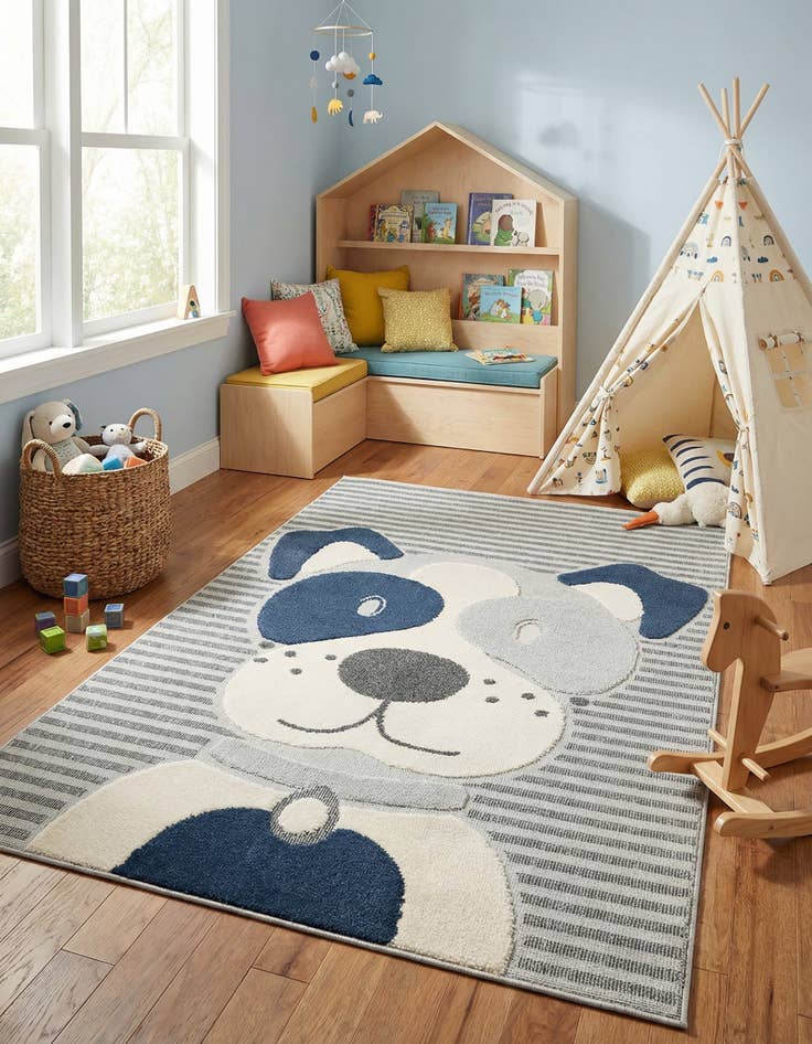 Detail image of 5' 3 x 8' Whimsy Kids Rug