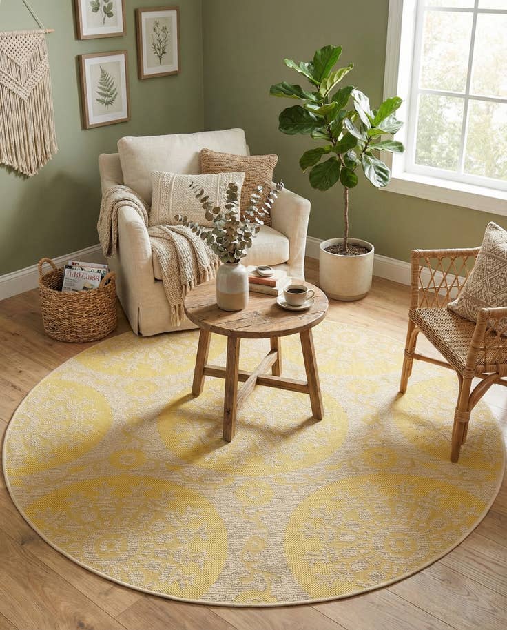 Detail image of 6' x 6' Easy-Clean Botanical Indoor / Outdoor Round Rug