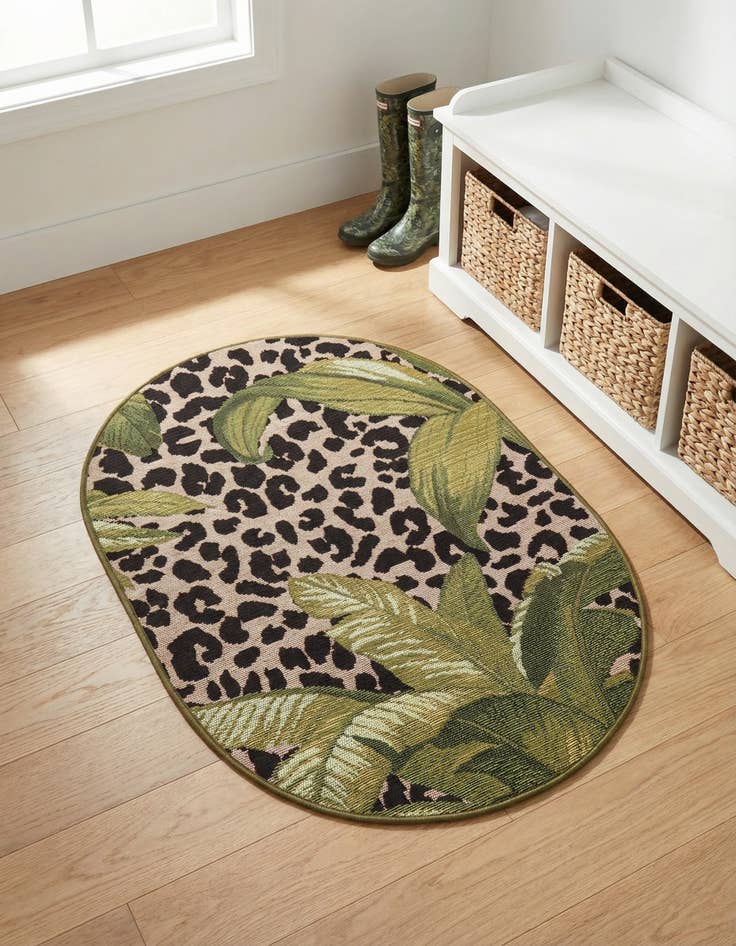 Detail image of 2' 2 x 3' Washable Botanical Indoor / Outdoor Oval Rug