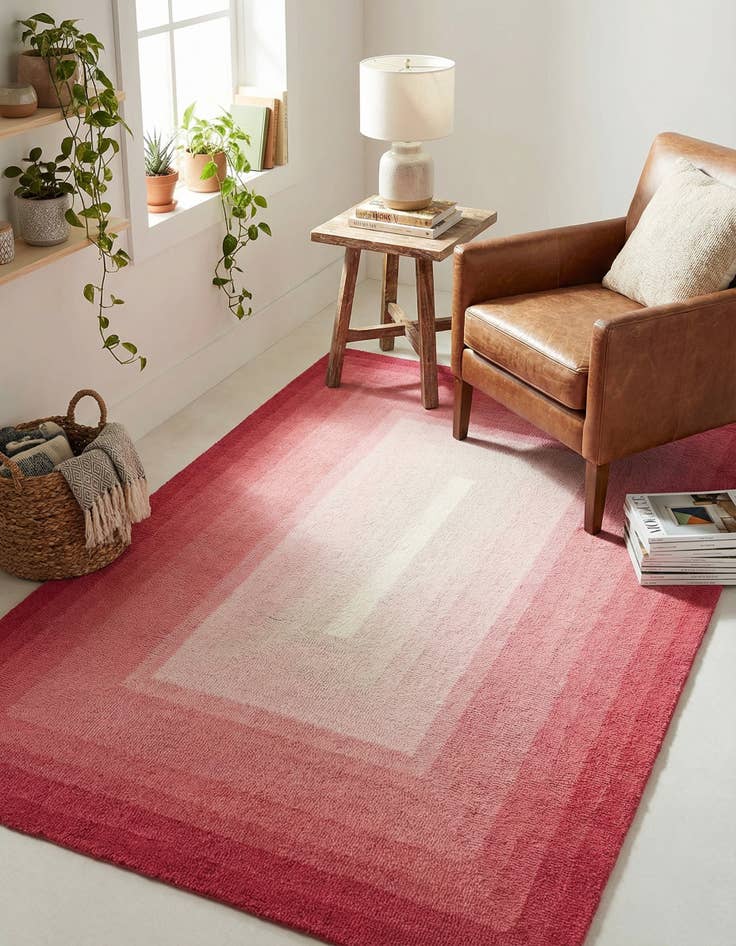 Detail image of  4' 1 x 6' 1 Ombre Wool Rug