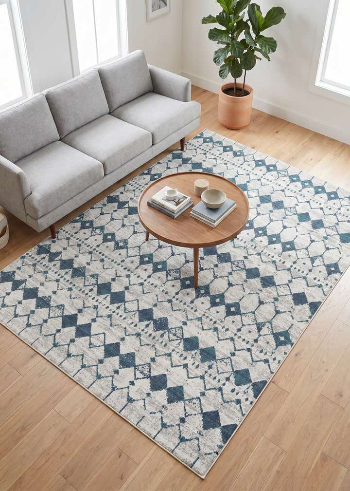 7' 10 x 10' Easy-Clean Lattice Indoor / Outdoor Rug