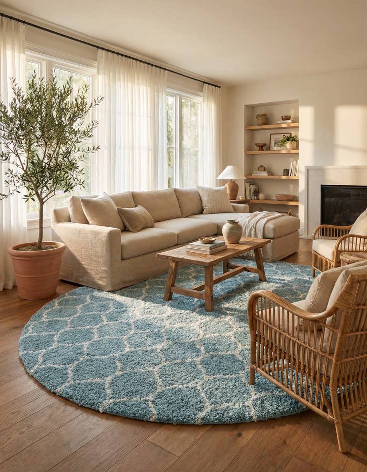 Detail image of 10' x 10' Trellis Shag Round Rug