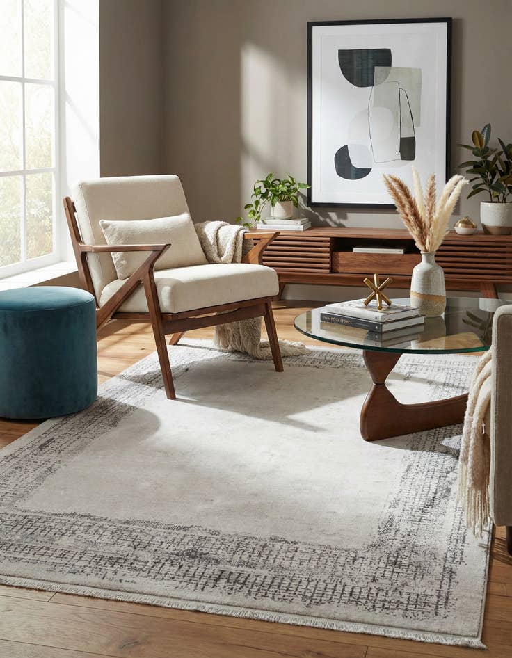 Detail image of 5' 3 x 7' 7 Modern Classical Rug