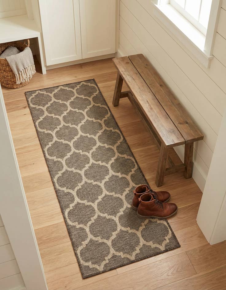 Detail image of 2' x 5' 3 Dunes Runner Rug