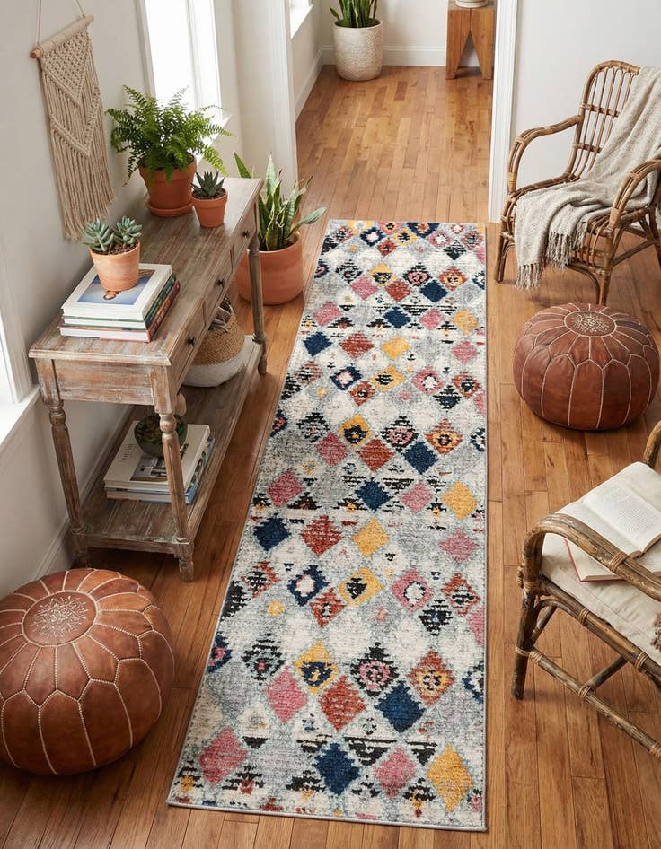 Detail image of 2' 7 x 10' Morocco Runner Rug