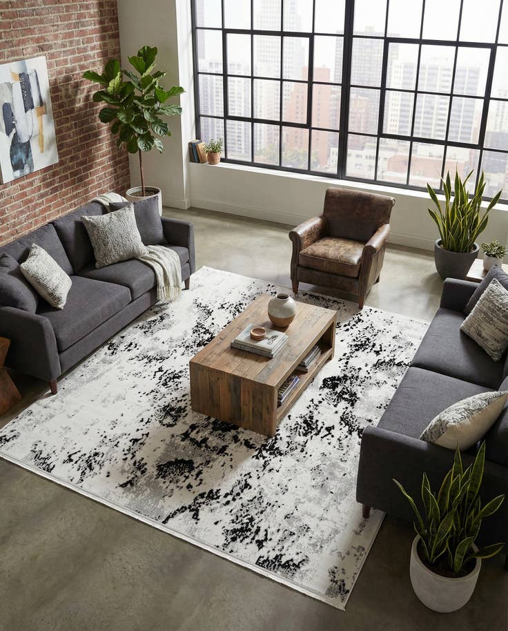 Detail image of 7' 10 x 7' 10 Milano Square Rug