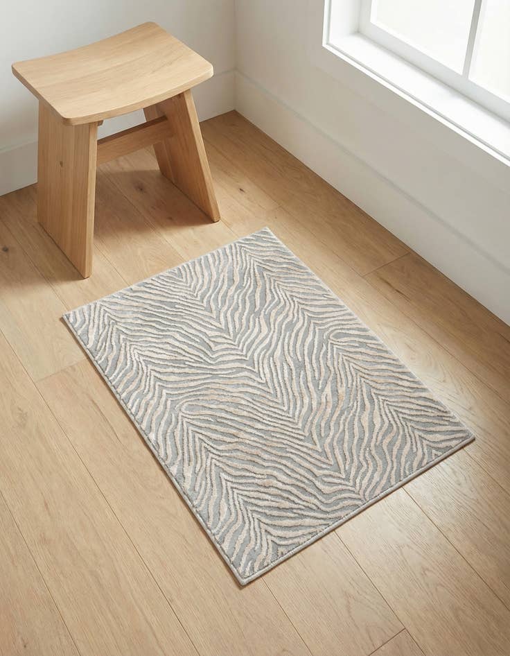 Detail image of  2' x 3' Finsbury Rug