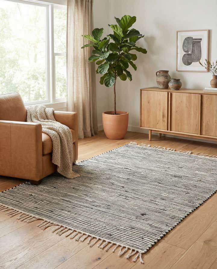 4' 1 x 6' 1 Hand Woven Chindi Jute Rug