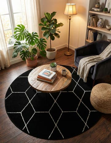 Black Lattice Frieze Round Rug