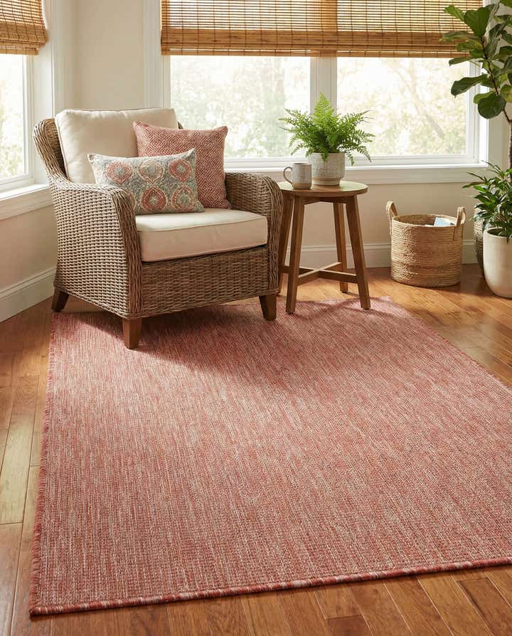 4' x 6' Easy-Clean Solid Indoor / Outdoor Rug