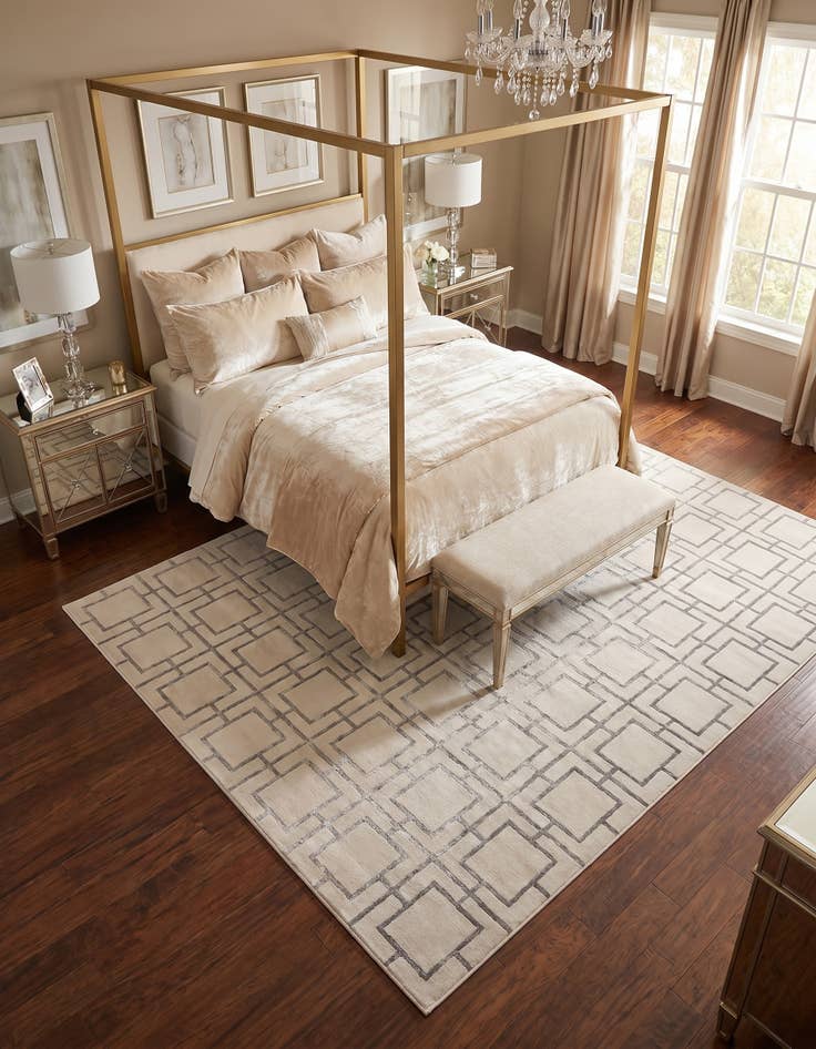 Detail image of 7' 10 x 10' Marilyn Monroe™ Glam Deco Rug
