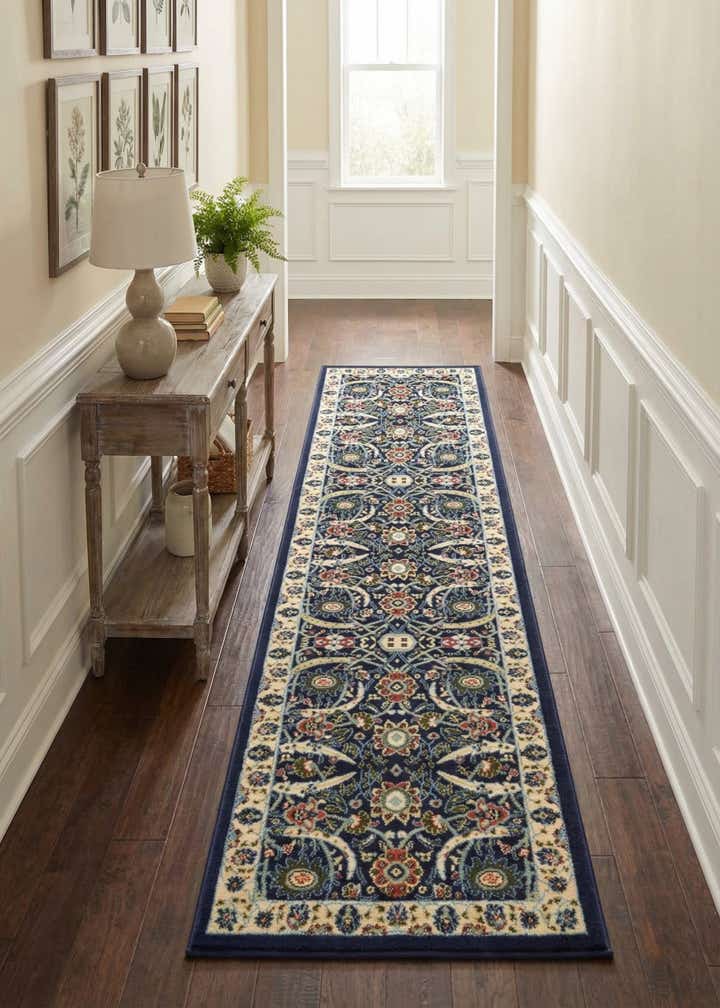 2' 7 x 10' Neda Runner Rug