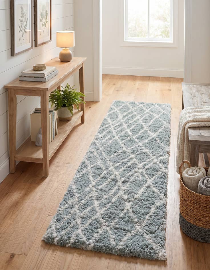 Detail image of 2' x 6' 7 Soft Touch Shag Runner Rug