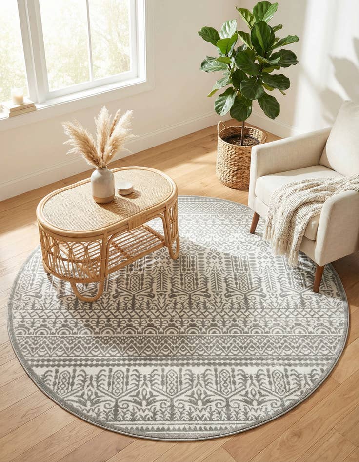 Detail image of Jill Zarin 5' 3 x 5' 3 Uptown Cloisters Round Rug