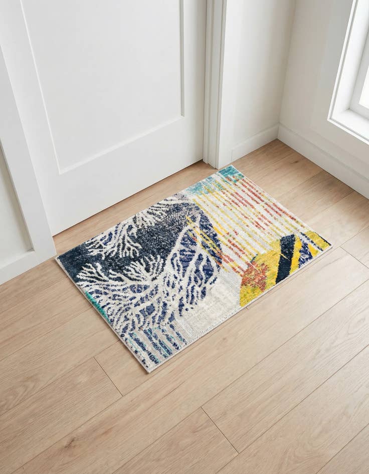 Detail image of 2' x 3' Ariel Rug