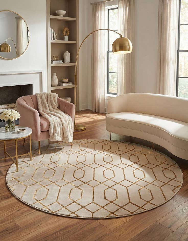 Detail image of 7' 10 x 7' 10 Marilyn Monroe&trade; Glam Trellis Round Rug