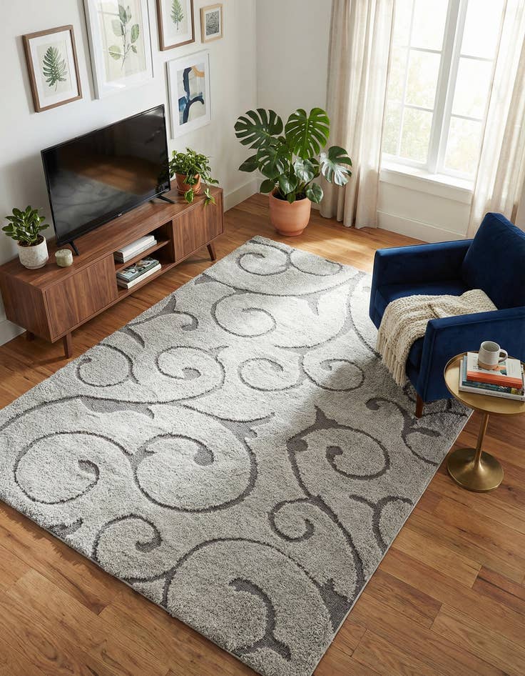 Detail image of 8' x 10' Botanical Shag Rug