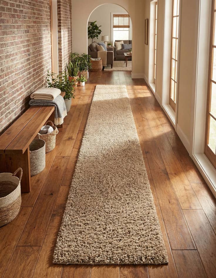 Detail image of  2' 6 x 19' 8 Everyday Shag Runner Rug