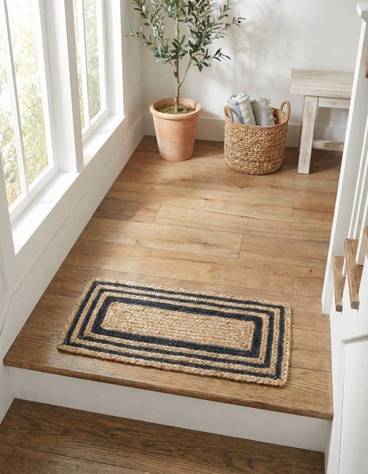 Detail image of 0' 9 x 2' 6  Hand Woven Braided Jute Stair Rug