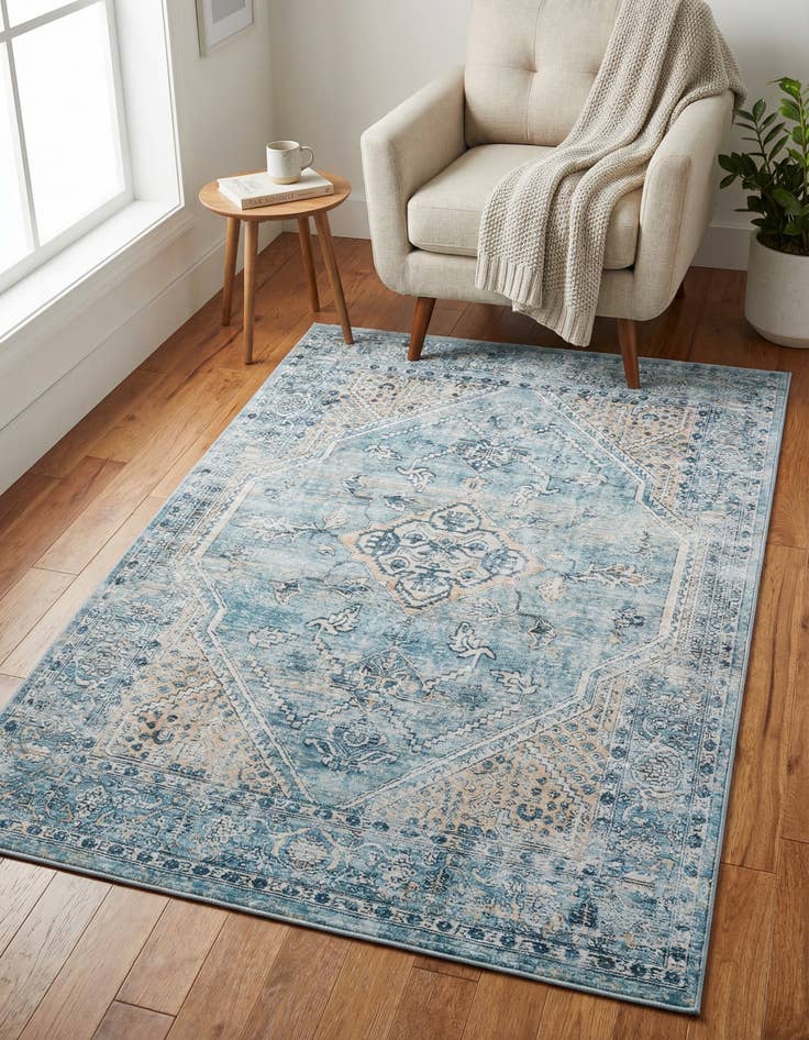 Detail image of 3' 3 x 5' 3 Newport Rug