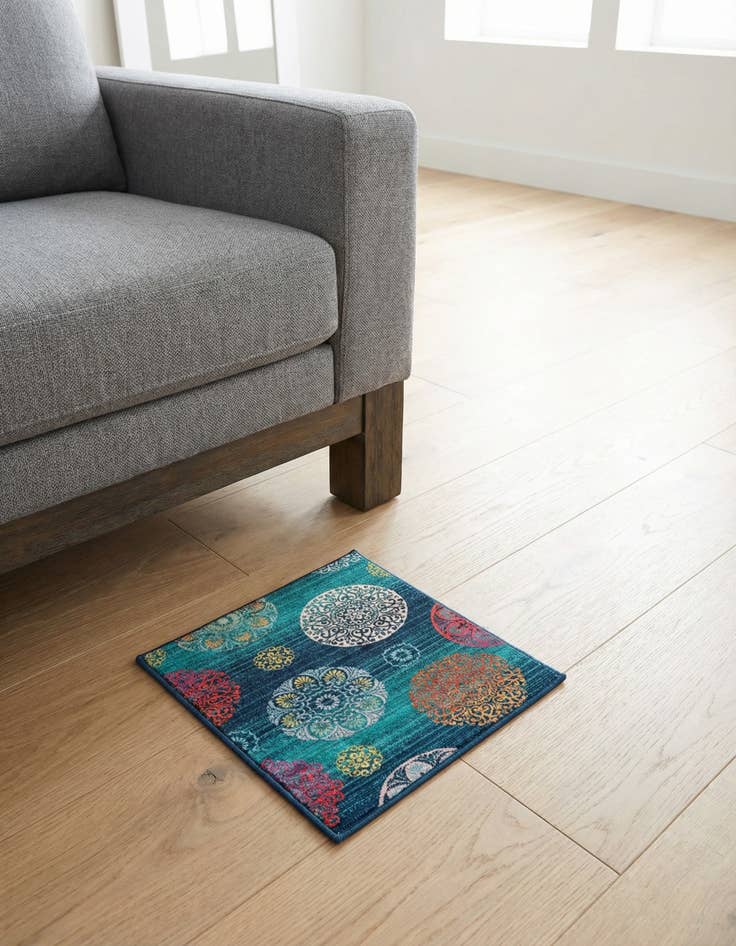 Detail image of 1' 4 x 1' 4 Azalea Sample Rug