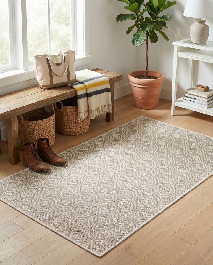 3' x 5' 3 Easy-Clean Lattice Indoor / Outdoor Rug