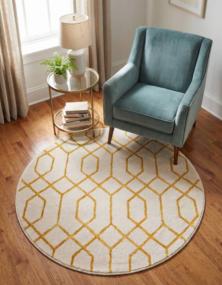 Detail image of 3' x 3' Marilyn Monroe&trade; Glam Trellis Round Rug